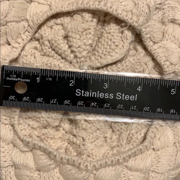 NWOT Baby Beanie - Picture 2 of 2